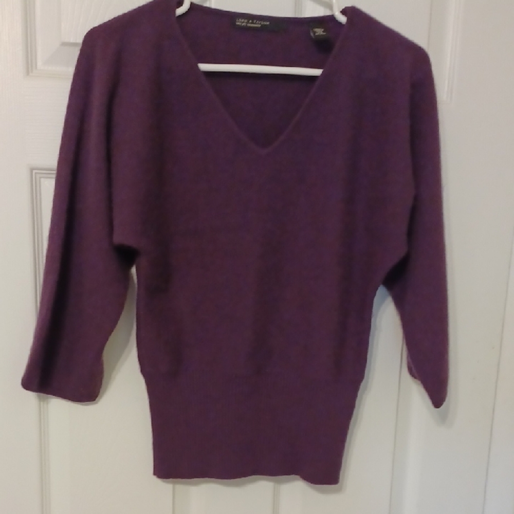 Lord & Taylor Sz XS, two Ply Cashmere Deep Purple V-Neck Sweater, ³/4 Sleeves